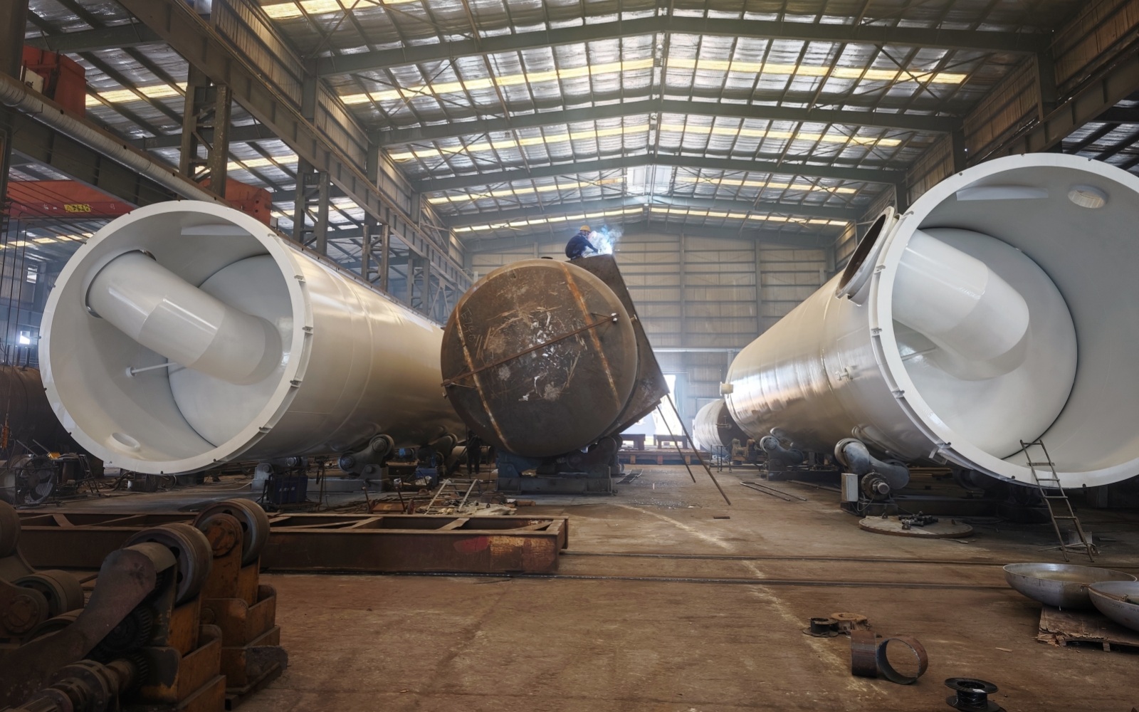 儲(chǔ)罐容器_壓力容器_低溫儲(chǔ)罐_菏澤花王壓力容器